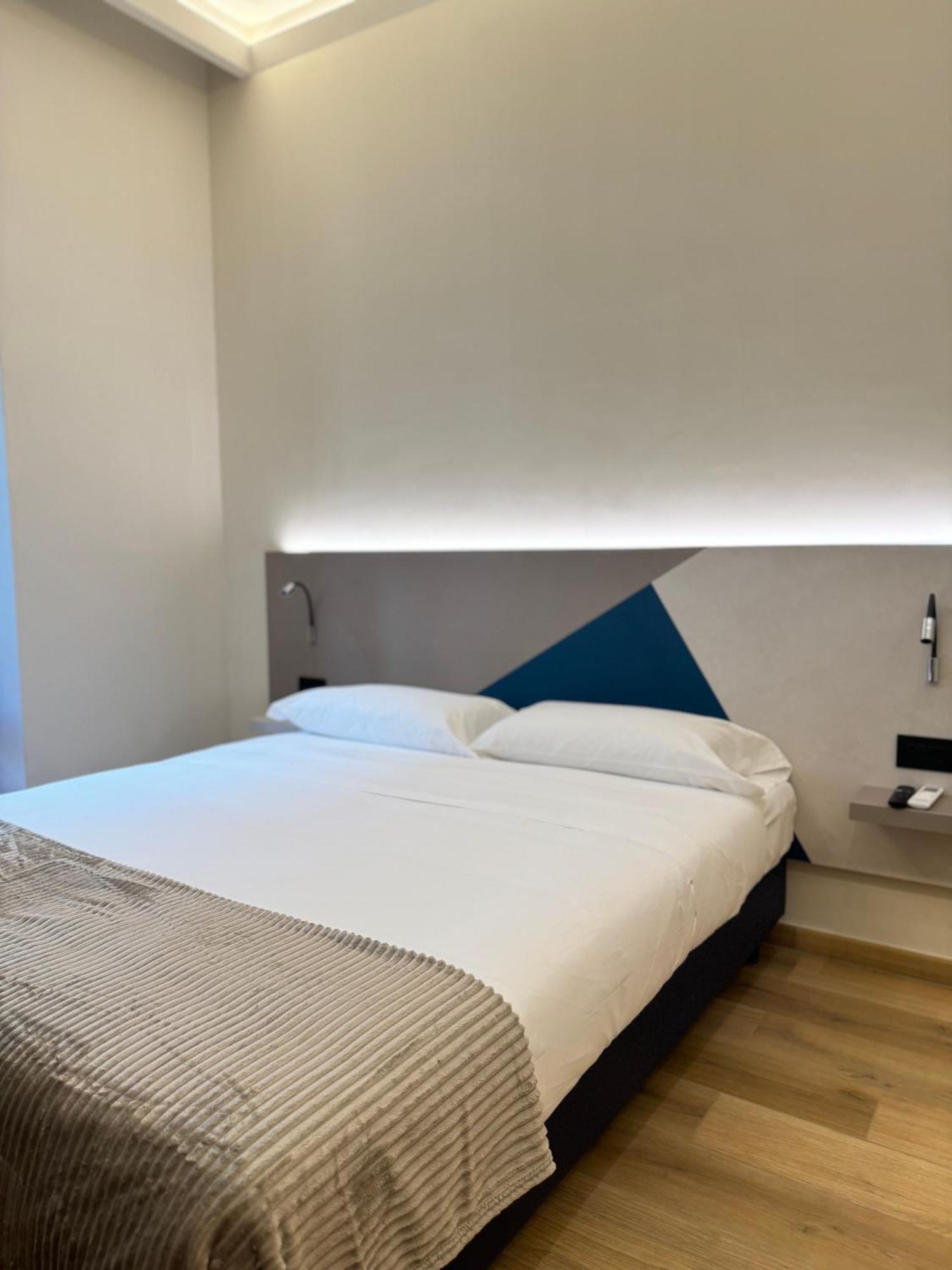 Honeycomb Guesthouse 罗马 外观 照片
