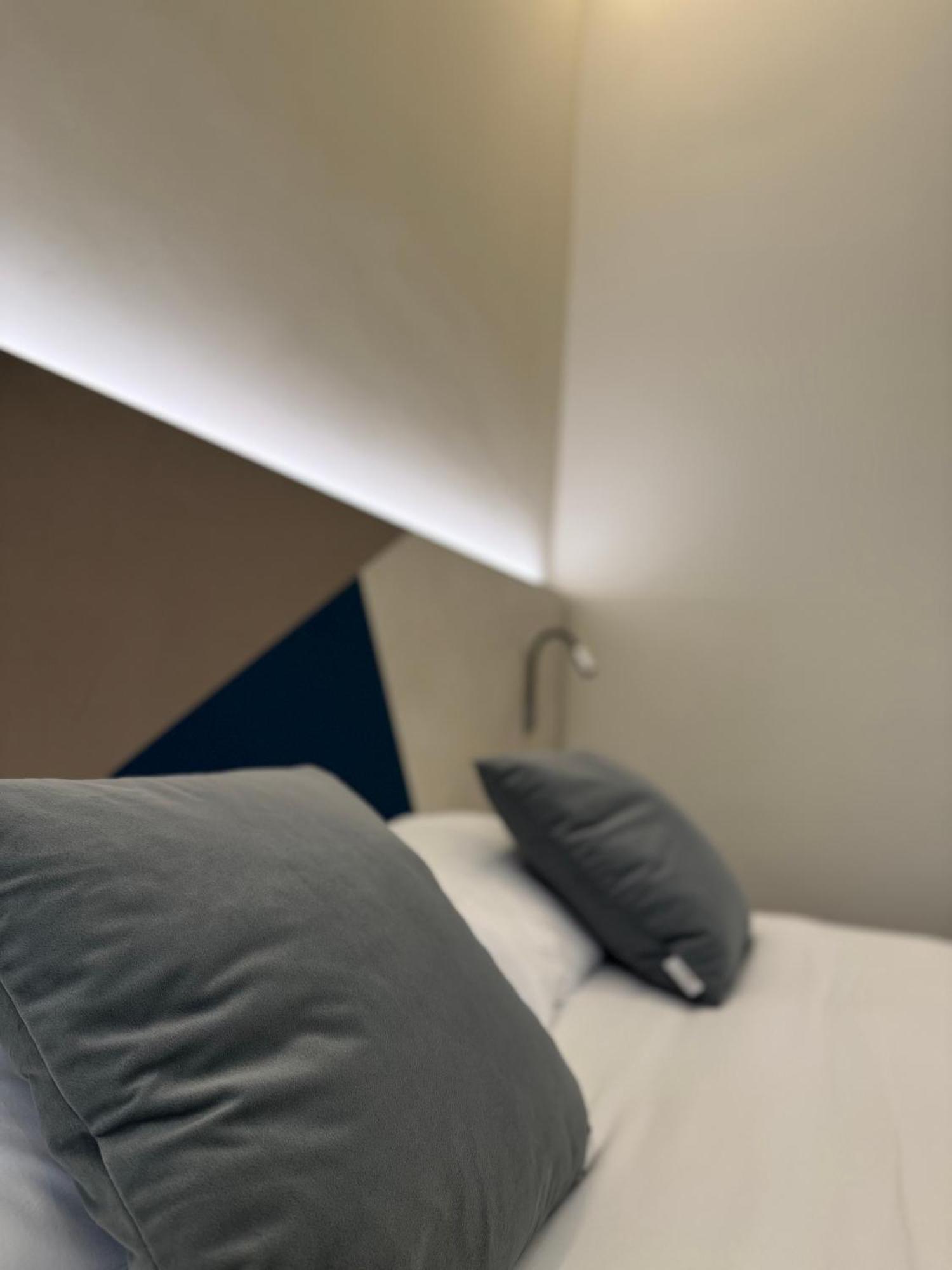Honeycomb Guesthouse 罗马 外观 照片