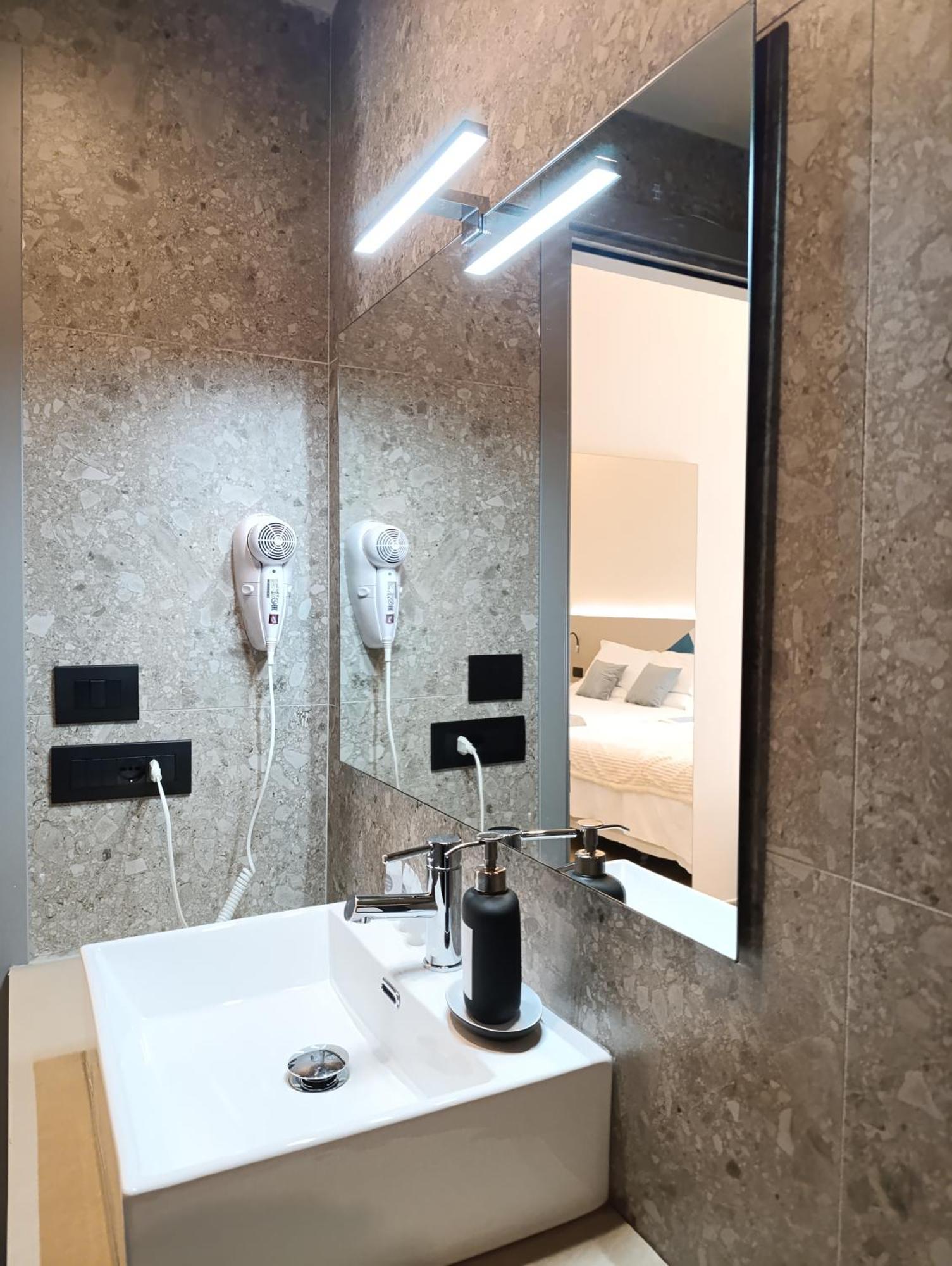 Honeycomb Guesthouse 罗马 外观 照片