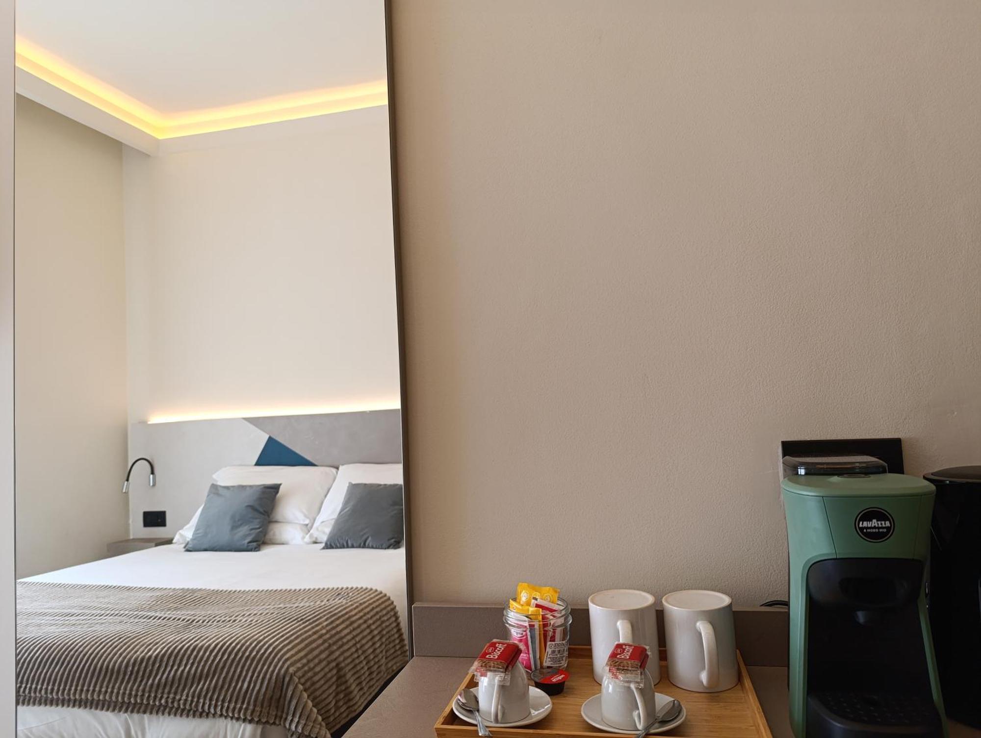 Honeycomb Guesthouse 罗马 外观 照片